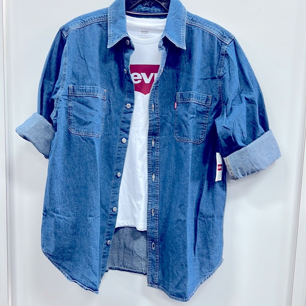 Brand new Levi’s Denim Blue shirt, casual shirt for everyday